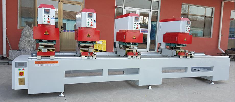 Four head welding machines