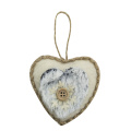 Pendentif coeur avec style hiver bois