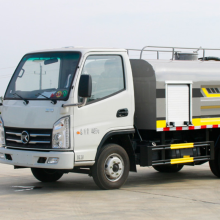 Kema 2m ³ High Pressure Cleaning Vehicle