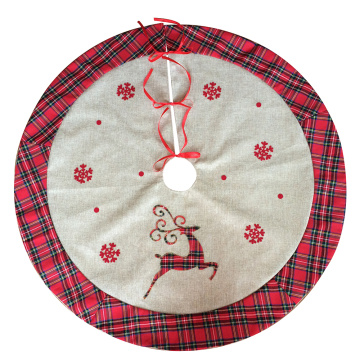 Burlap reindeer tree skirt holiday decoration