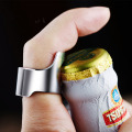 Anillo de acero inoxidable con abridor de botellas de cerveza