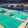 günstiger Badmintonplatz Sportboden