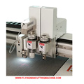 Cardboard box cutting machine for packaging industry