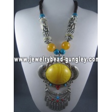 Large fashion necklaces