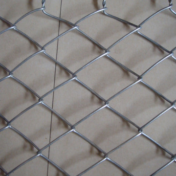 Hot-Dipped Galvanized Diamond Chain Link Fence