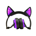 Casque d&#39;écoute stéréo sans fil à oreilles de chat colorées à LED