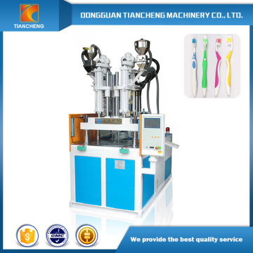 Automatic plastic injection molding machine two color