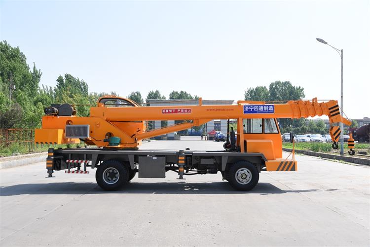 10 ton mobile crane