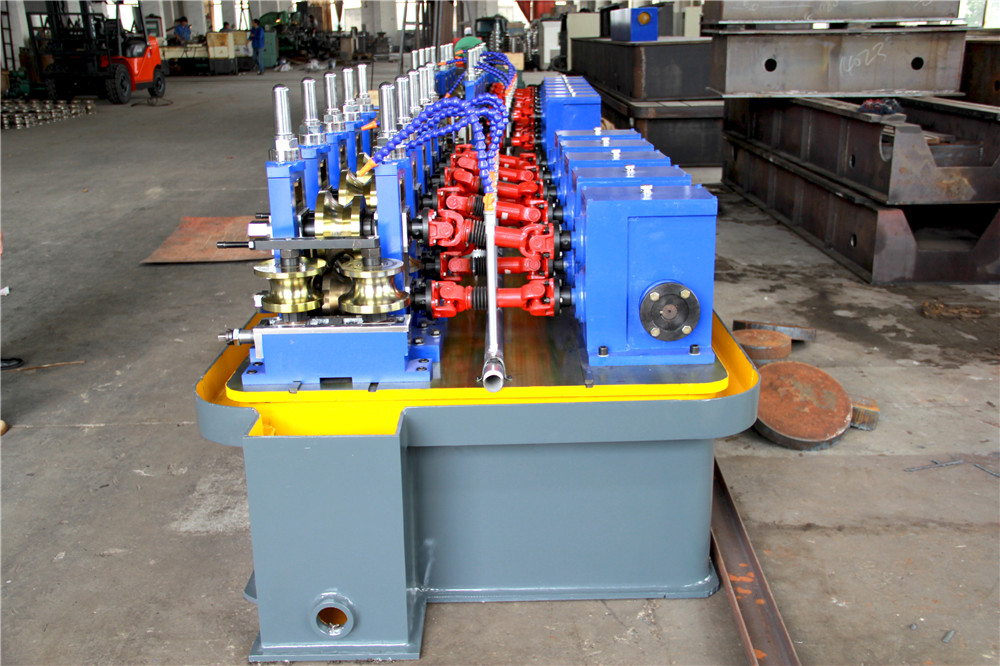 welded pipe machine