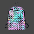 Moda personalizada de alta qualidade de couro PU Geométrico Reflexivo Mochilas luminosas para homens e mulheres Mochila portátil para Kid Sch