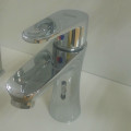 Robinet pour lavabo chrome en laiton