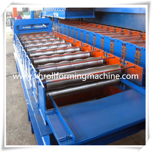 Color Steel Panel Roll Forming Machine