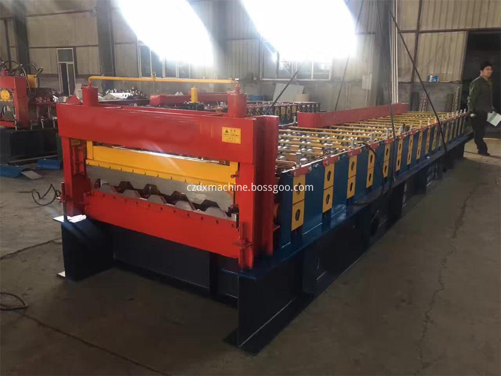 Container Metal Roll Forming Machine