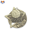 Medalha de premiação no jogo de basquete esportivo