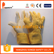 Gants de jardinage avec des points jaunes sur Palm Dgb111