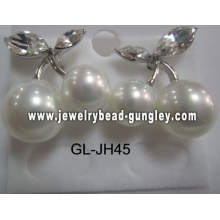 gift shell pearl earrings for woman