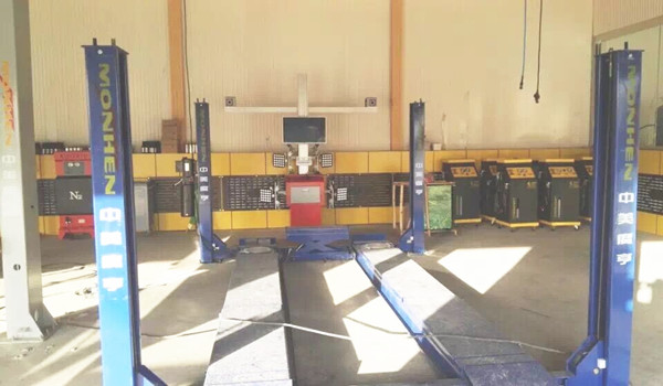 3D car tire wheel alignment machine