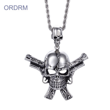 Collier avec pendentif grand fusil et crâne pour gars