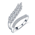 Boutique forma de hoja cúbicos Zirconia CZ mujeres traje anillo (CRI1041)