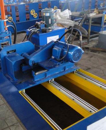 Shutter Roll Forming Machine-shearing system