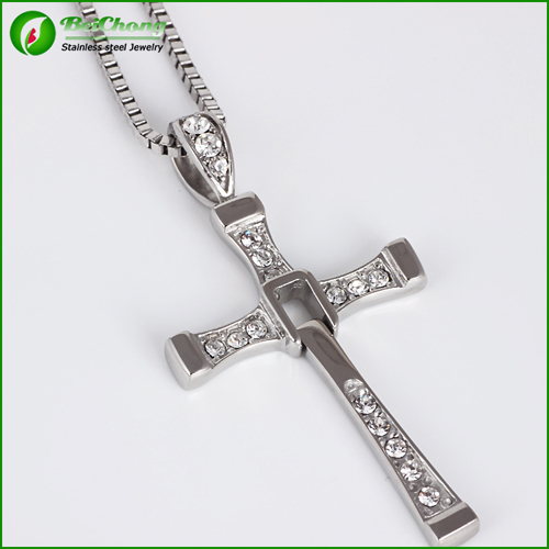 Cross pendant