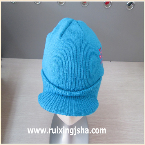 Acrylic knitted peak cap for kids 