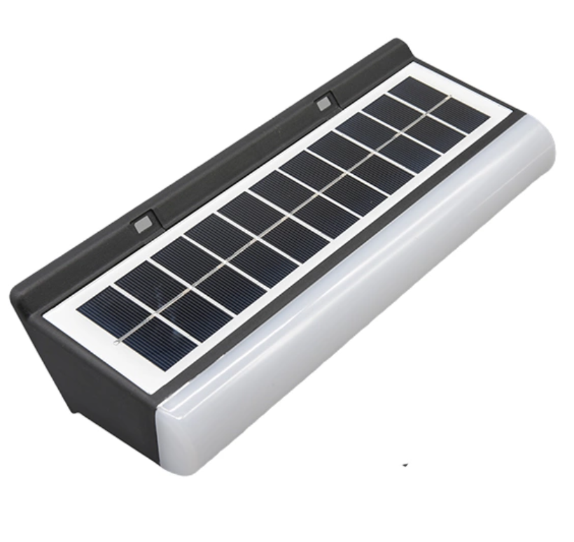 Integrated solar night light for courtyard
