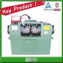 Automatic thread machine for different screw pitch