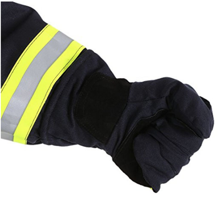 outdoor gloves