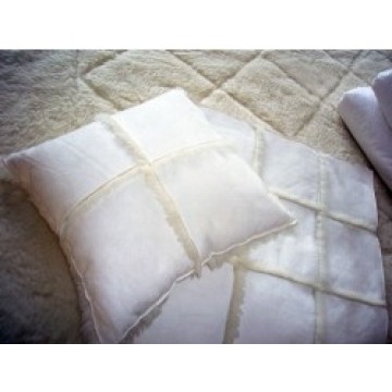 Coussin cousu en laine Faux fourrure