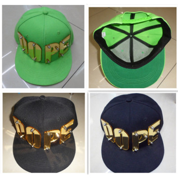 Diseño de moda nueva droga personalizar cristal hiphop carta remache snapback sombrero gorra