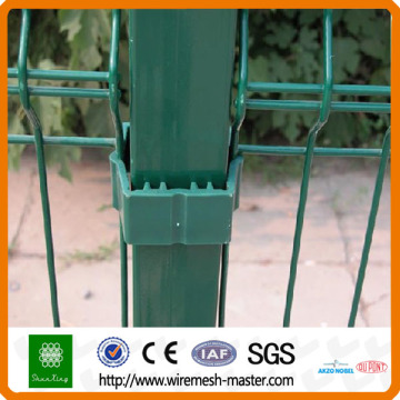 curved welded wire fence panel