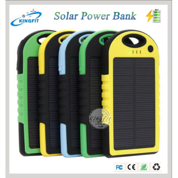 Venta al por mayor de la fábrica Banco de energía solar móvil impermeable portable