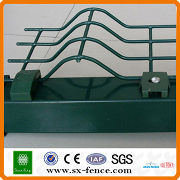 Anping Factory curved welded wire mesh fence