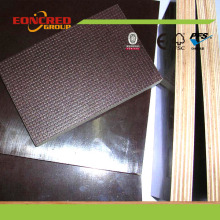 Madera contrachapada con revestimiento antideslizante para contrachapado / contrachapado de alambre Wiremesh