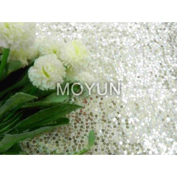 POLY TRICOT AVEC 3MM SEQUIN EMBD 50/52 "