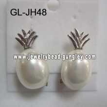 silver color fruit shape shell beads