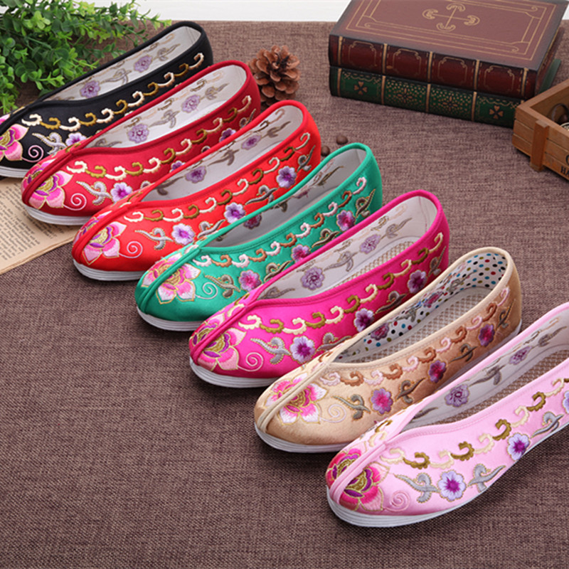 hand embroidered women's shoes