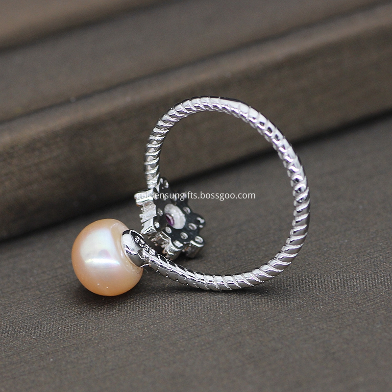 Pearl Ring