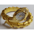 Quartz Gold Bangle Bracelet Wrist Watches for Ladies