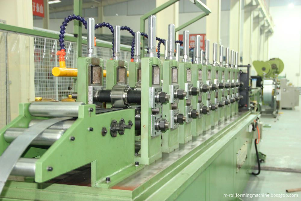 Steel post rolling forming machines