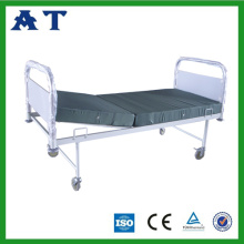 Manual metal double-folding bed