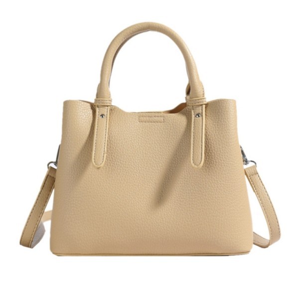 2025 new casual and lightweight crossbody bag 2025 new casual and lightweight crossbody bag