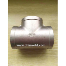 Form a Complete Set of Valve, Pipe Fittings, Stainless Steel Tee