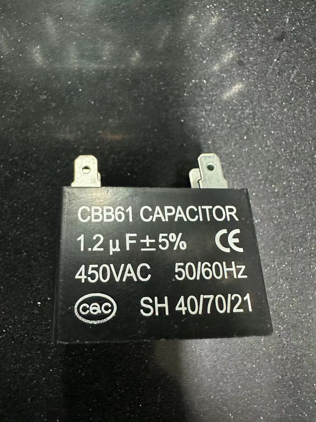 CBB61-04 CBB61-04