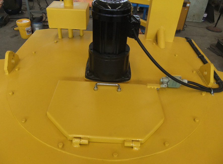 Trailer Crack Filling Machine For Pavement Surface