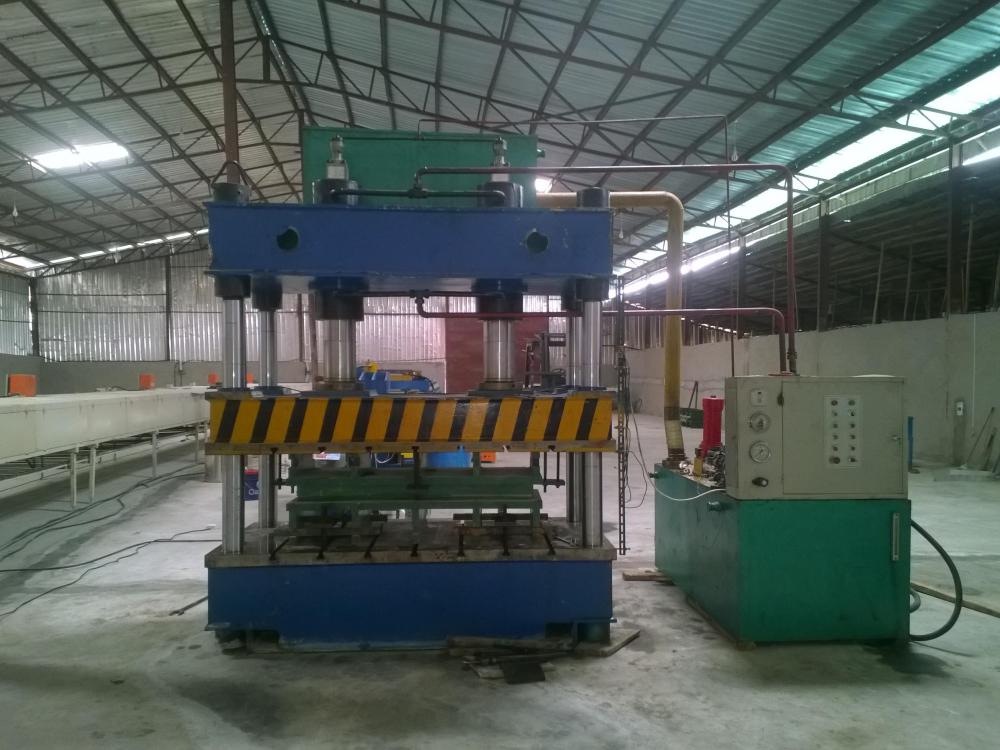 pressure machine for Steel Stone Roofing Tiles Making Machine