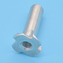 Quatro Prongs Tee Nut (CZ459)