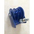 Feeding agriculture hand winch