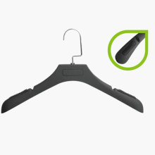 oblate hook plastic anti-skidding hanger for women